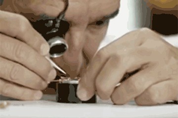 哈尔滨劳力士表换蝴蝶扣